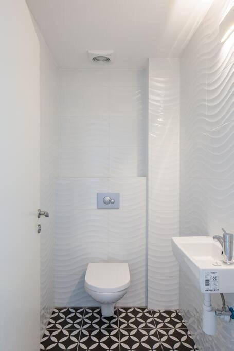 O&O Group- Magical 4Br Apt With Panoramic Sea View Bat Yam Esterno foto