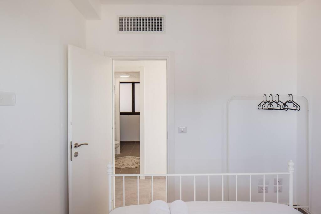 O&O Group- Magical 4Br Apt With Panoramic Sea View Bat Yam Esterno foto