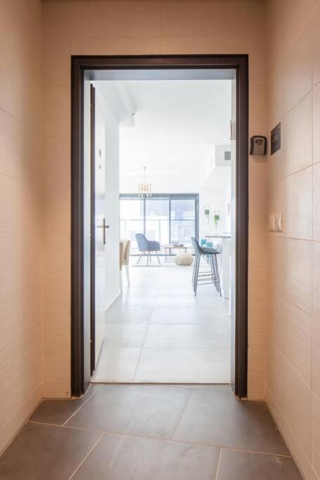 O&O Group- Magical 4Br Apt With Panoramic Sea View Bat Yam Esterno foto