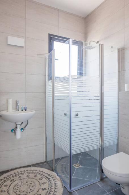 O&O Group- Magical 4Br Apt With Panoramic Sea View Bat Yam Esterno foto